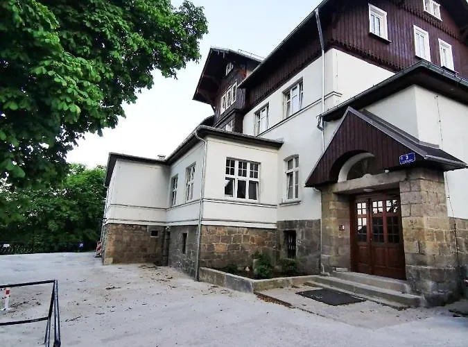 Budnicza Struga Z Sauną I Parkingiem - 5d *